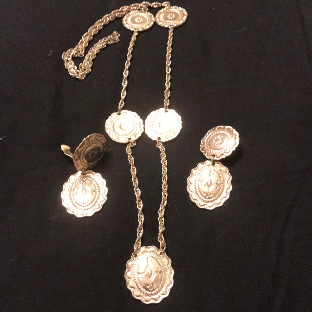 Silver Concho Necklace with earrings